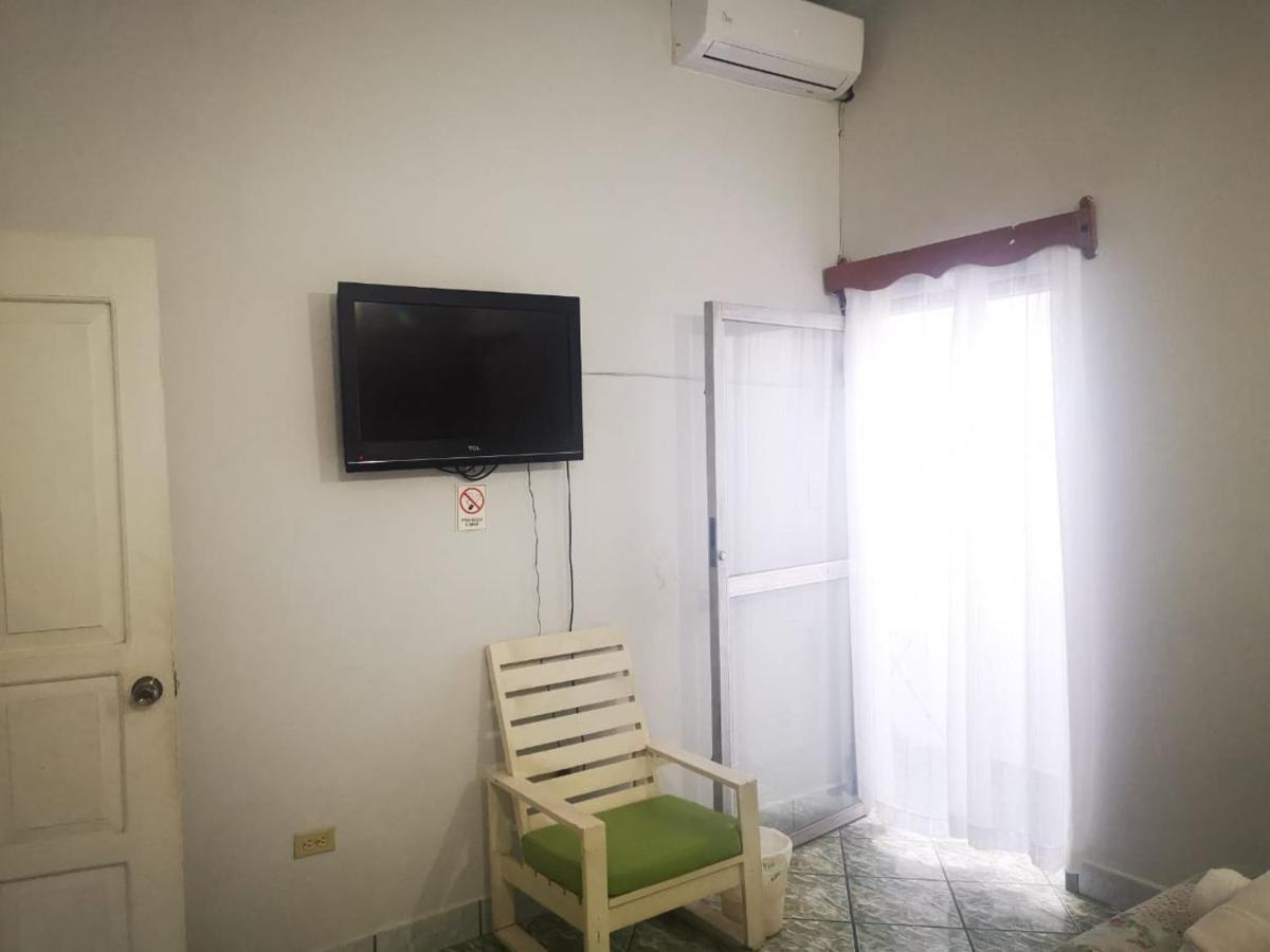 Hostal Tah Itza Flores Ngoại thất bức ảnh